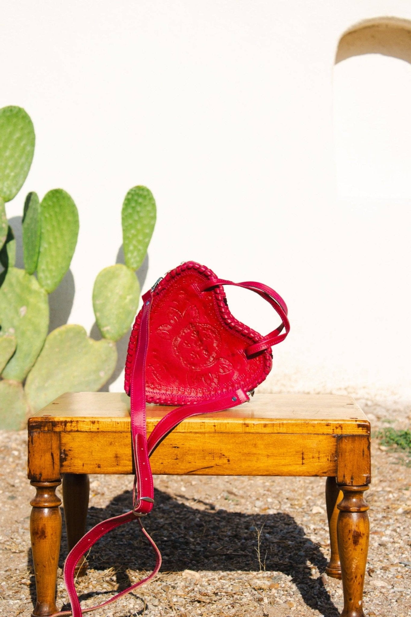 Red Heart Leather Purse - Box Turtle