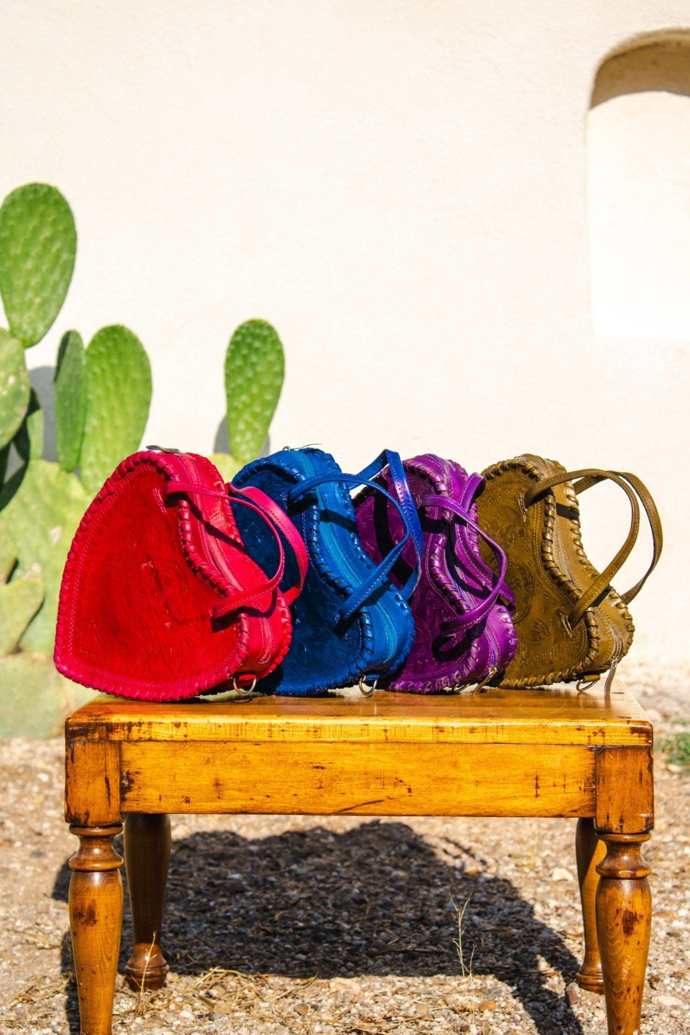 Red Heart Leather Purse - Box Turtle