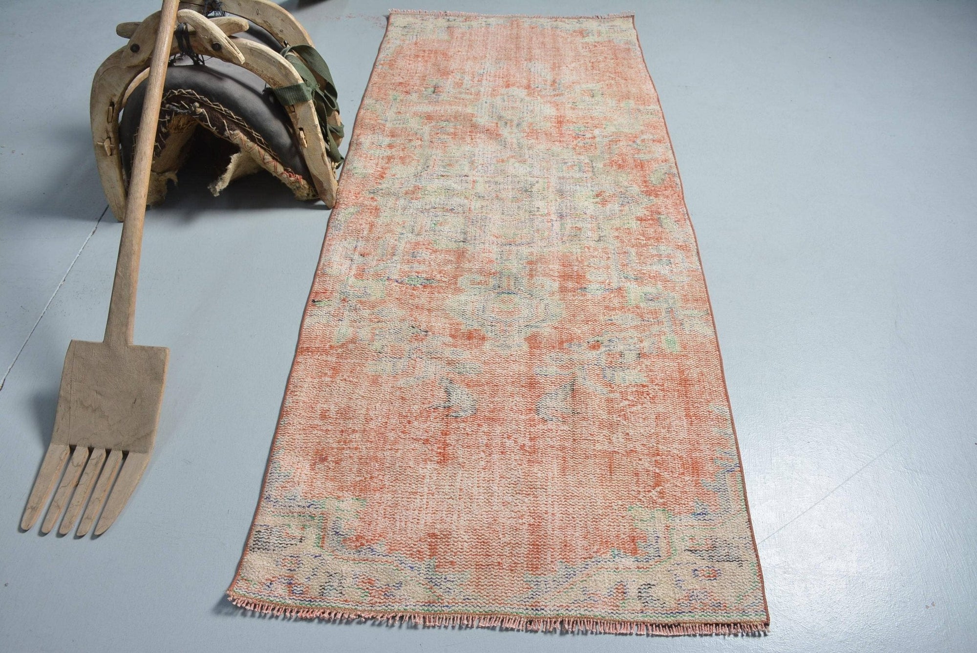 Red Ombré Vintage Turkish Rug - Box Turtle
