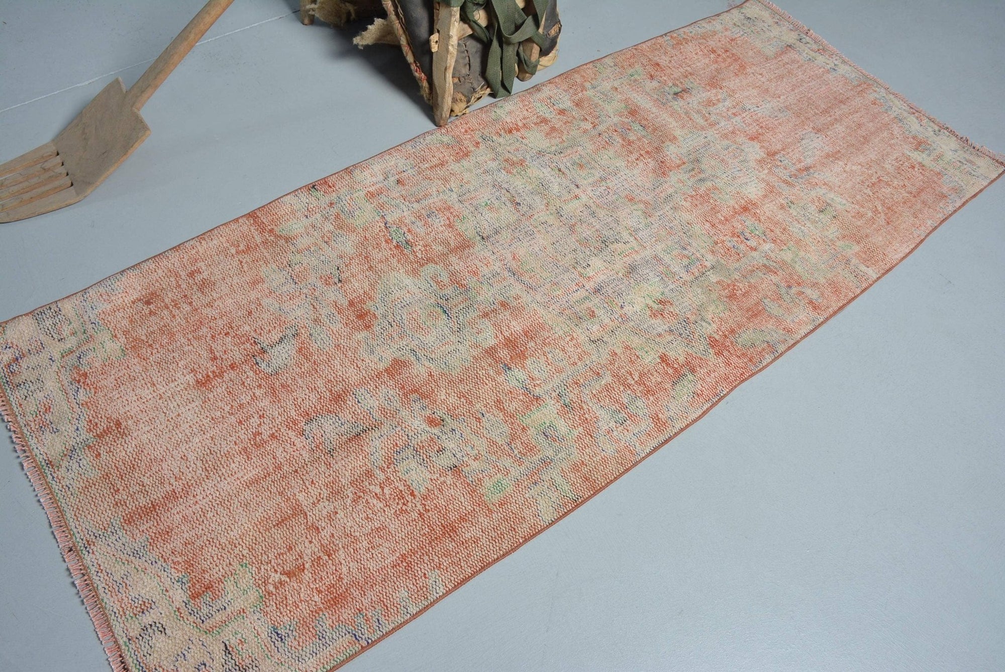 Red Ombré Vintage Turkish Rug - Box Turtle