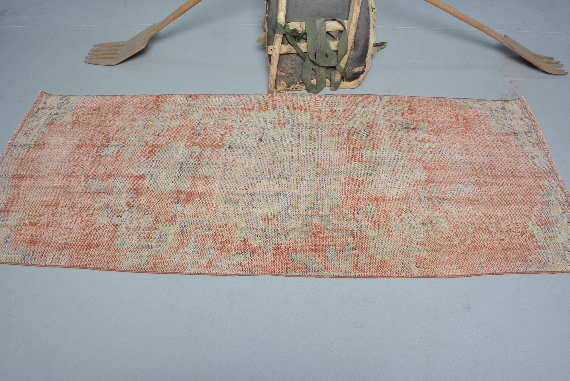 Red Ombré Vintage Turkish Rug - Box Turtle