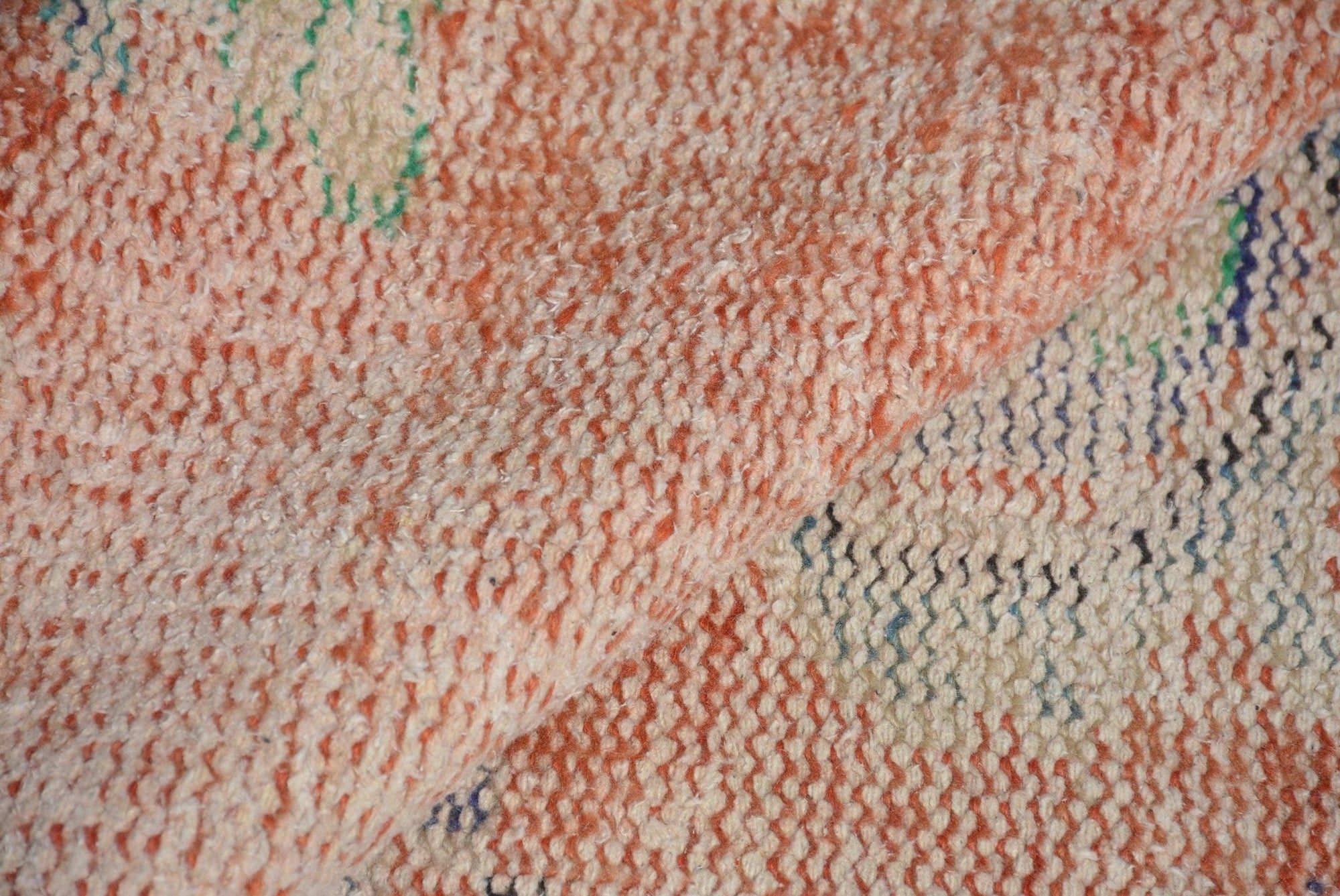Red Ombré Vintage Turkish Rug - Box Turtle