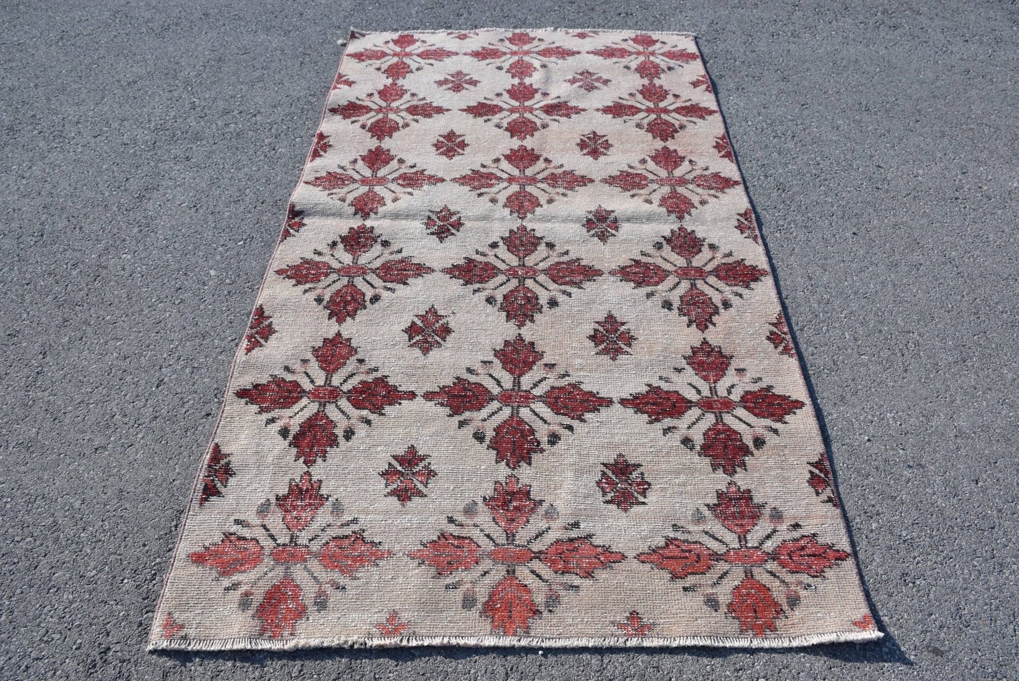 Red White Oriental Wool Turkish Rug - Box Turtle