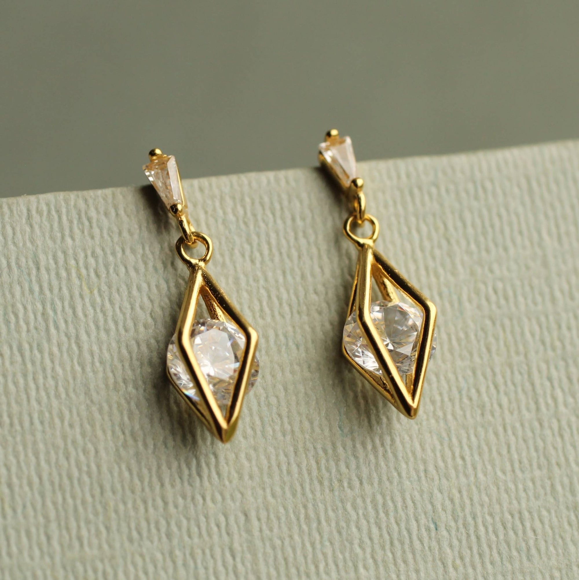 Rhombus Geometric Jewel Earrings - Box Turtle