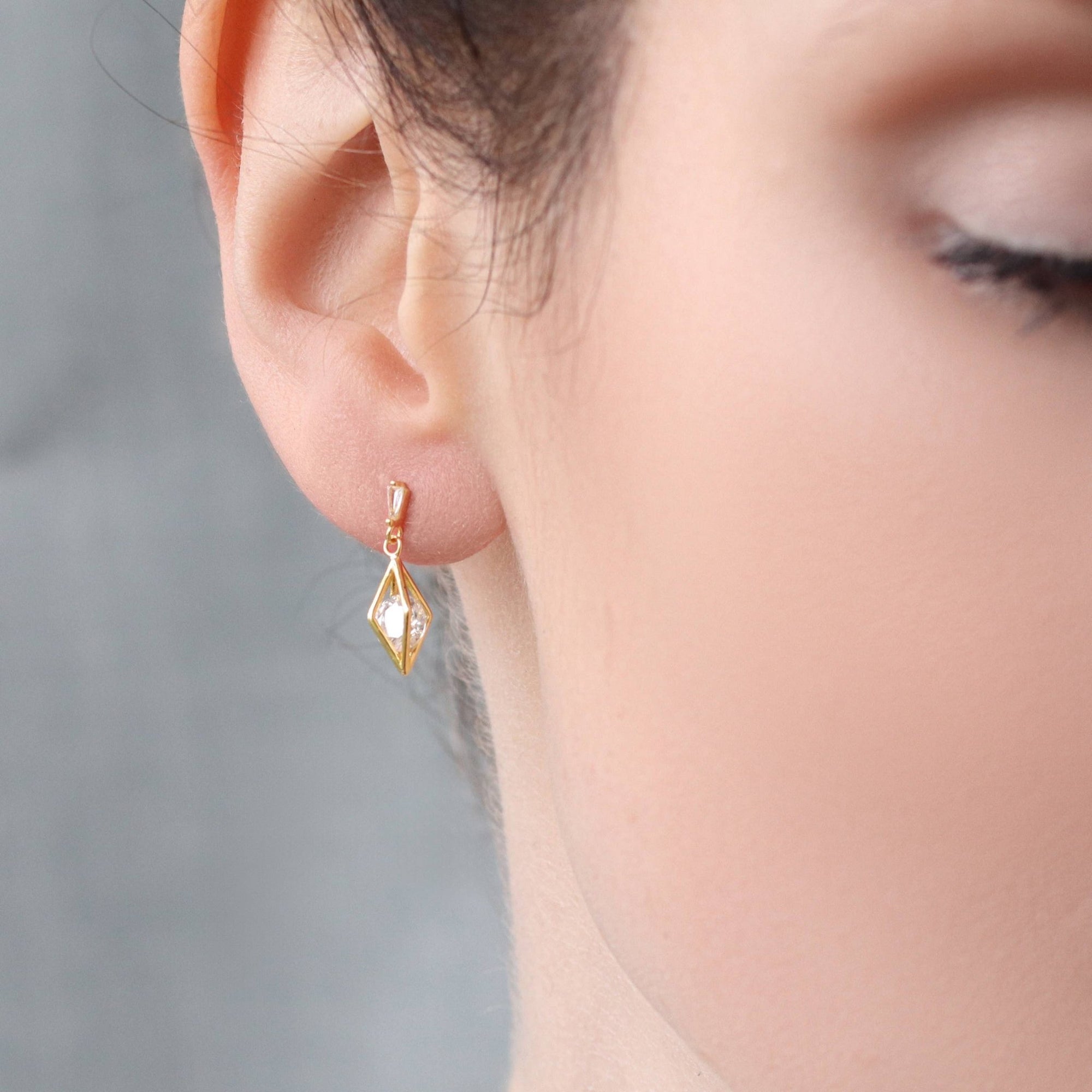 Rhombus Geometric Jewel Earrings - Box Turtle