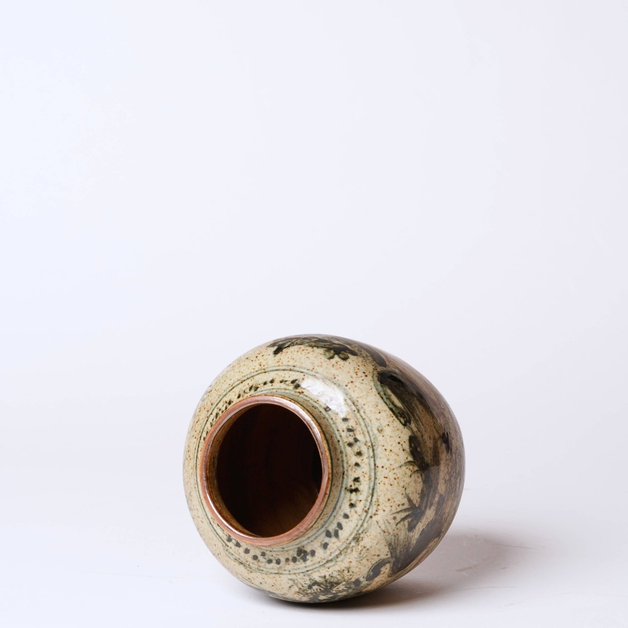 Rustic Porcelain Crane & Deer Small Round Vase - Box Turtle