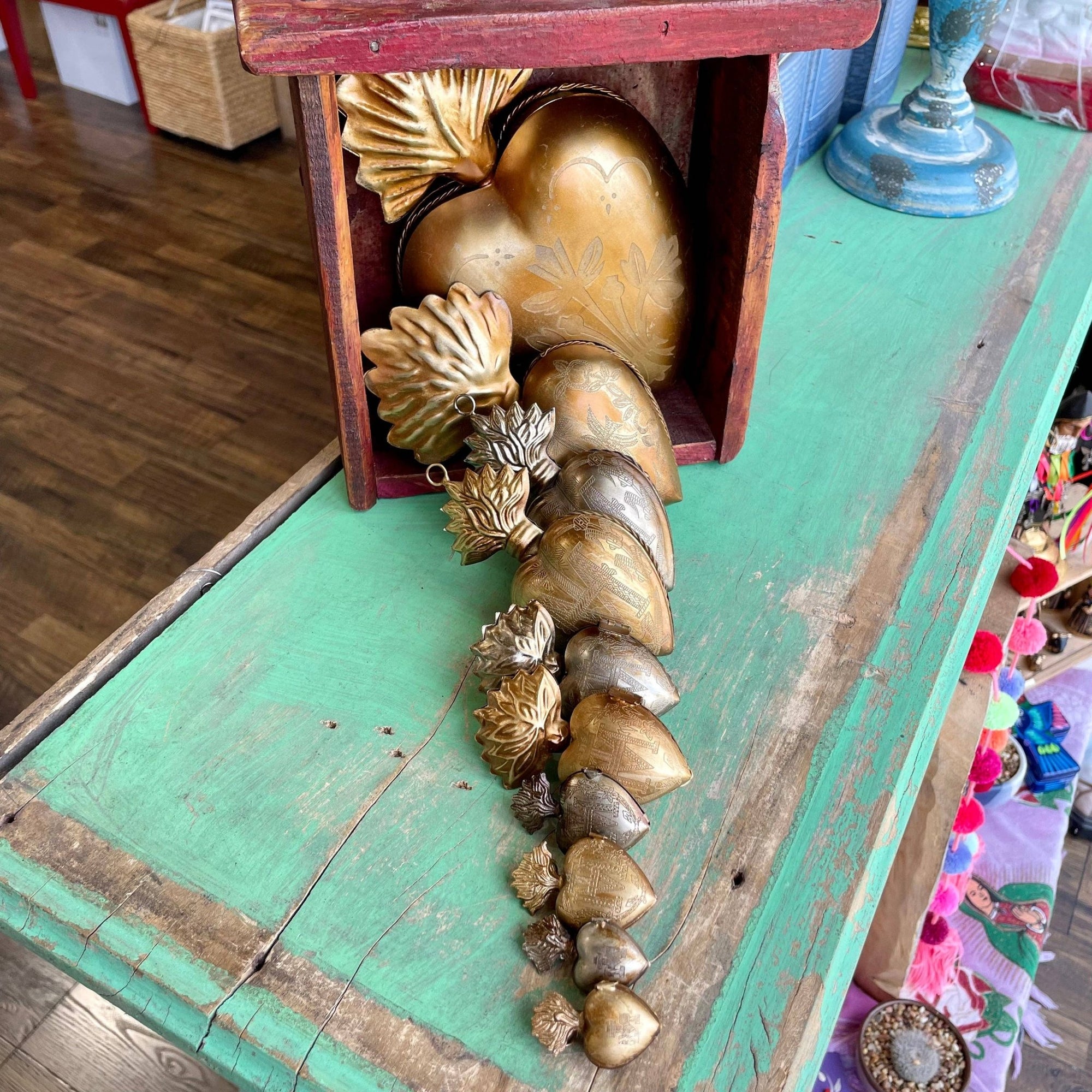 Sacred Heart Locket Box - Box Turtle