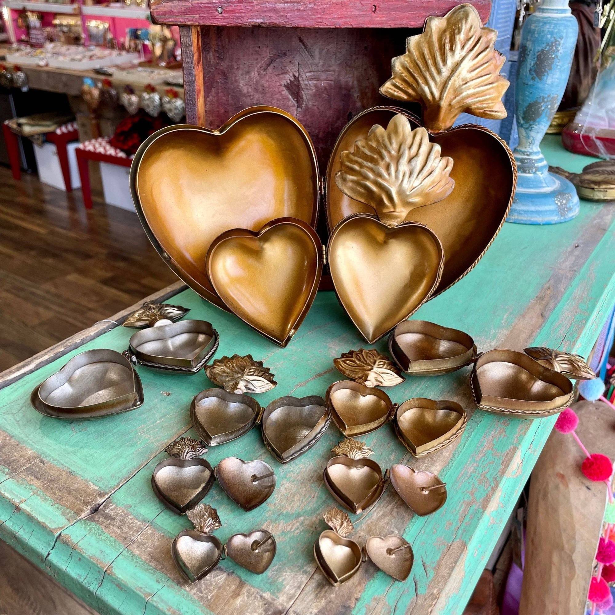 Sacred Heart Locket Box - Box Turtle