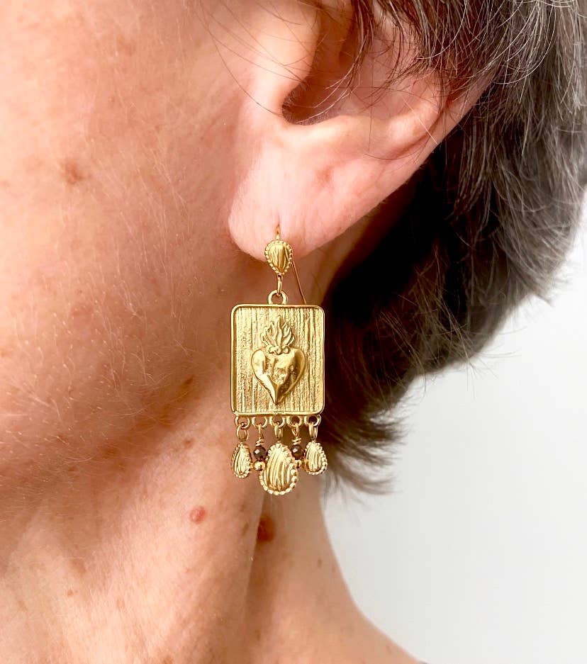 Sagrado Earrings - Box Turtle