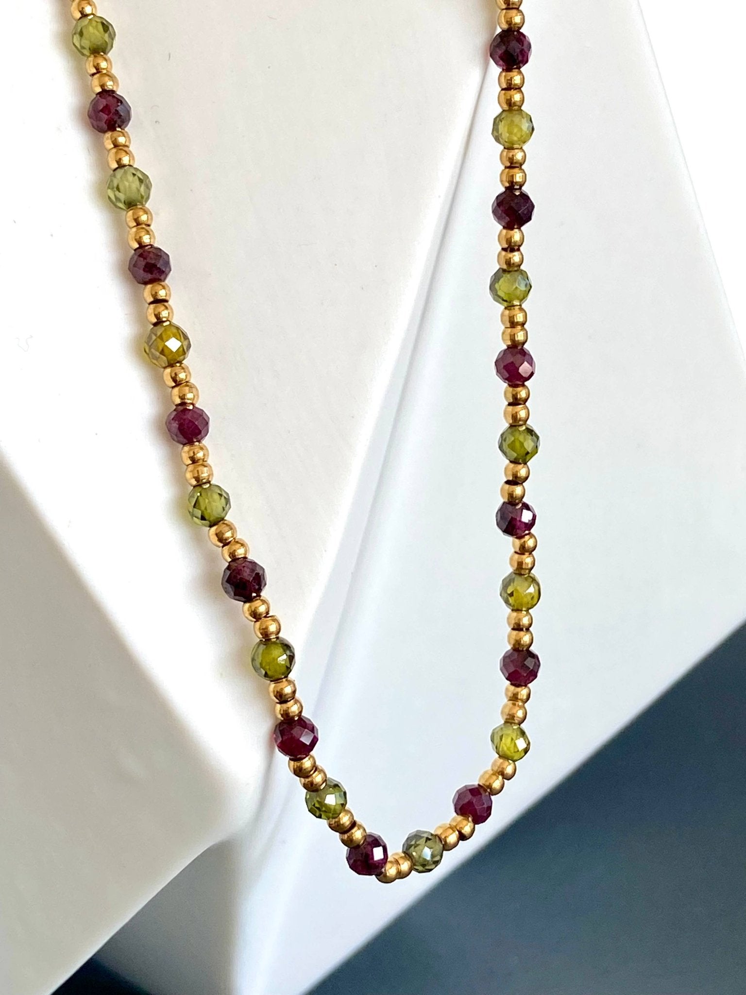 Salma Necklace - Box Turtle