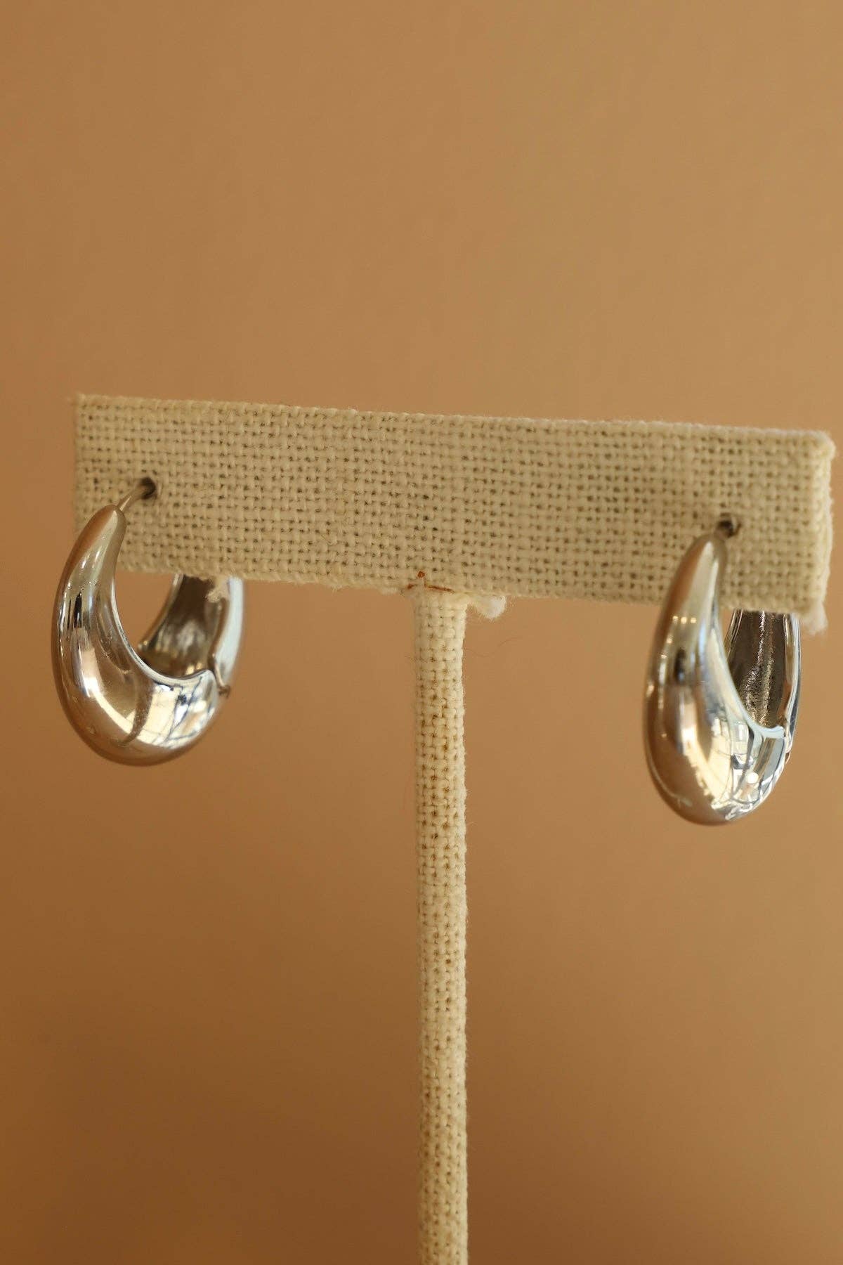 Silver Amalfi Chunky Hoops - Box Turtle
