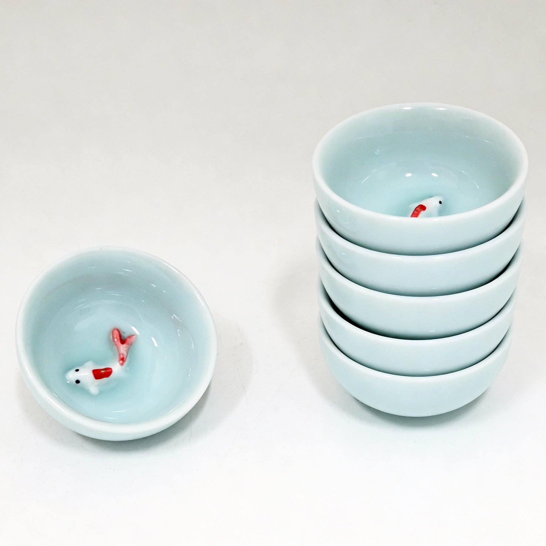Sky Blue Koi Fish Kung Fu Tea Cup - Box Turtle