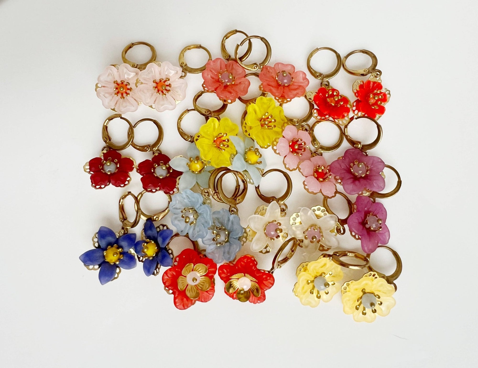 Small Flower Earrings - Box Turtle
