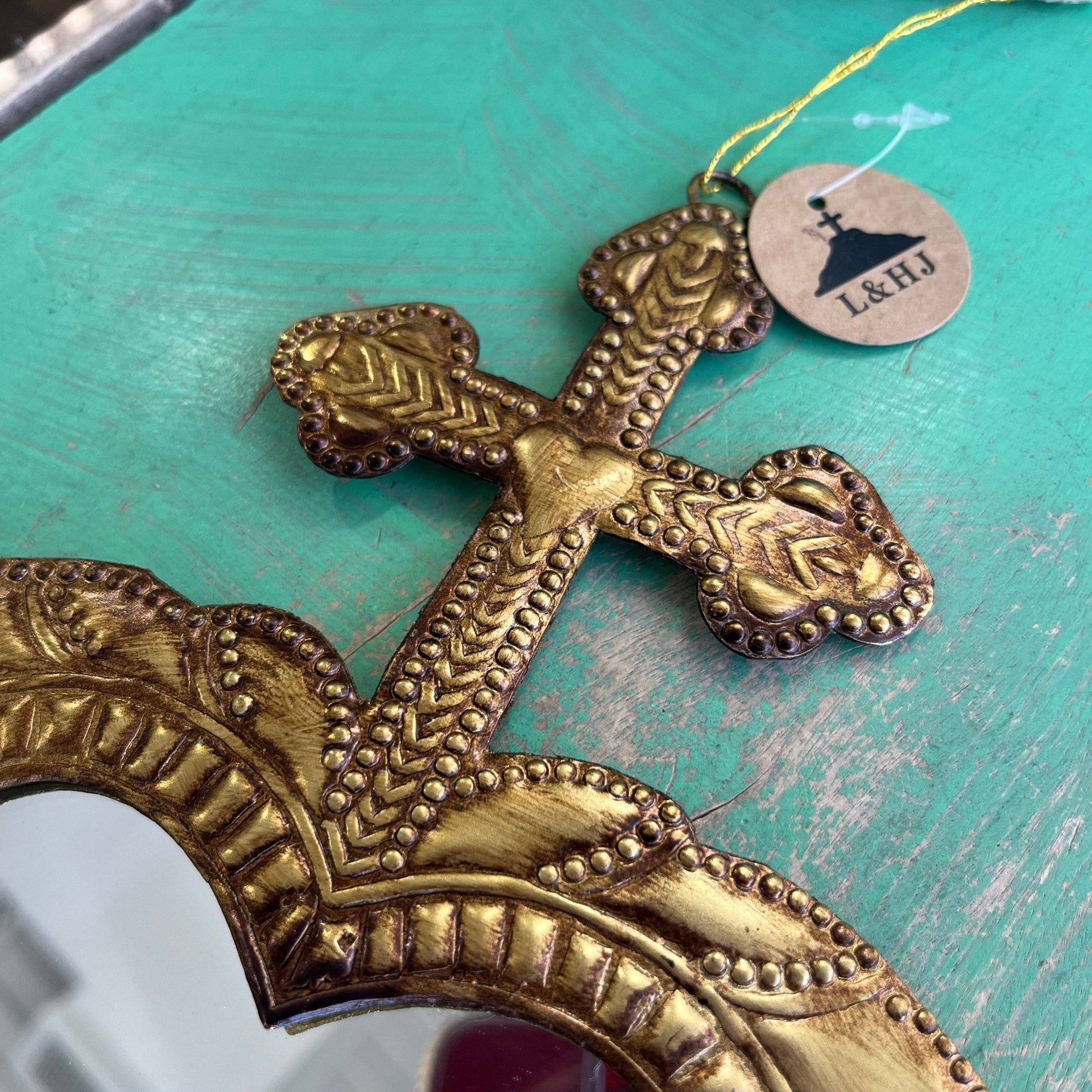 Small Sacred Heart Cross Tin Mirror - Box Turtle