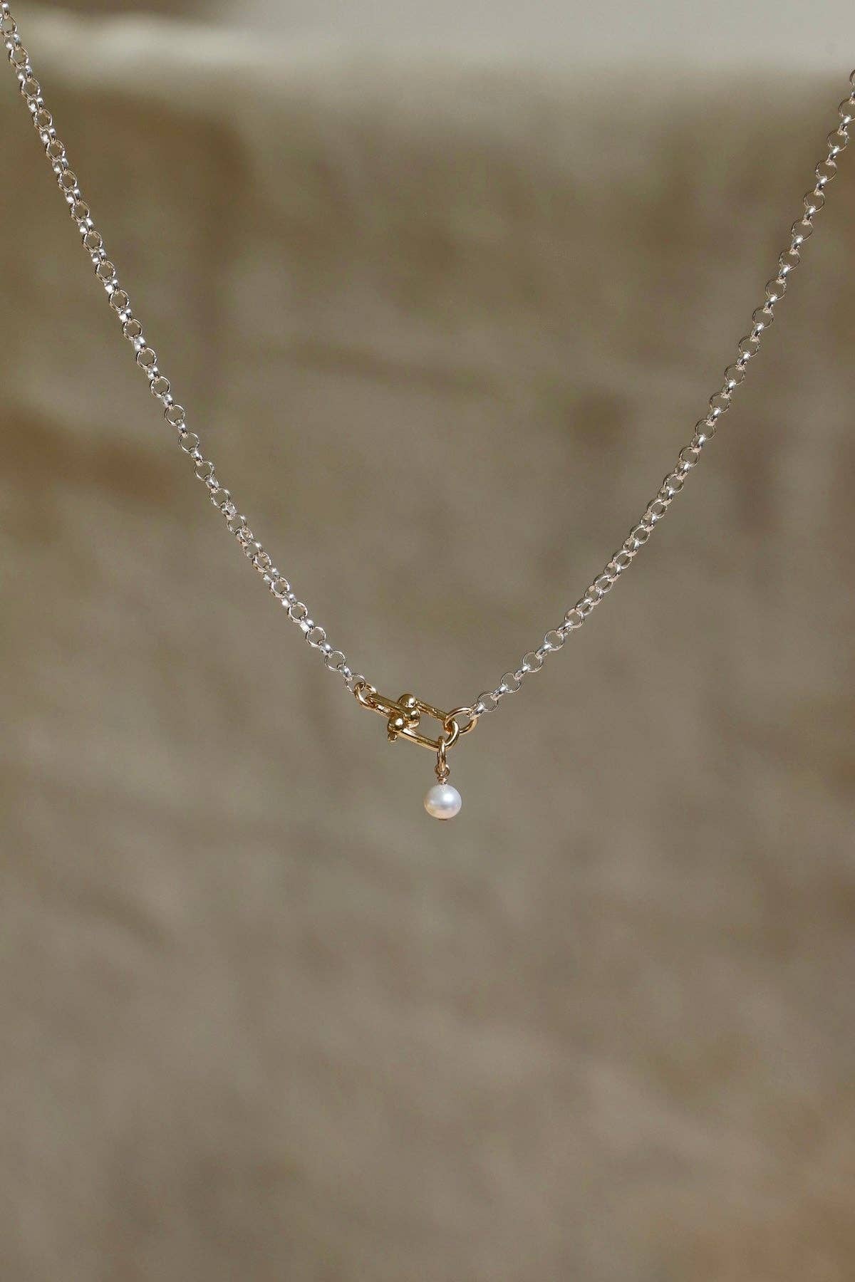 Sora Link Chain And Pearl - Box Turtle