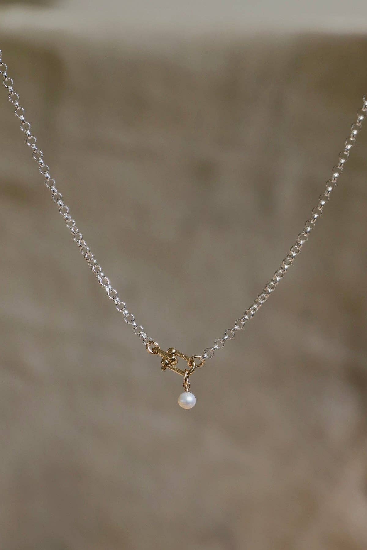 Sora Link Chain And Pearl - Box Turtle