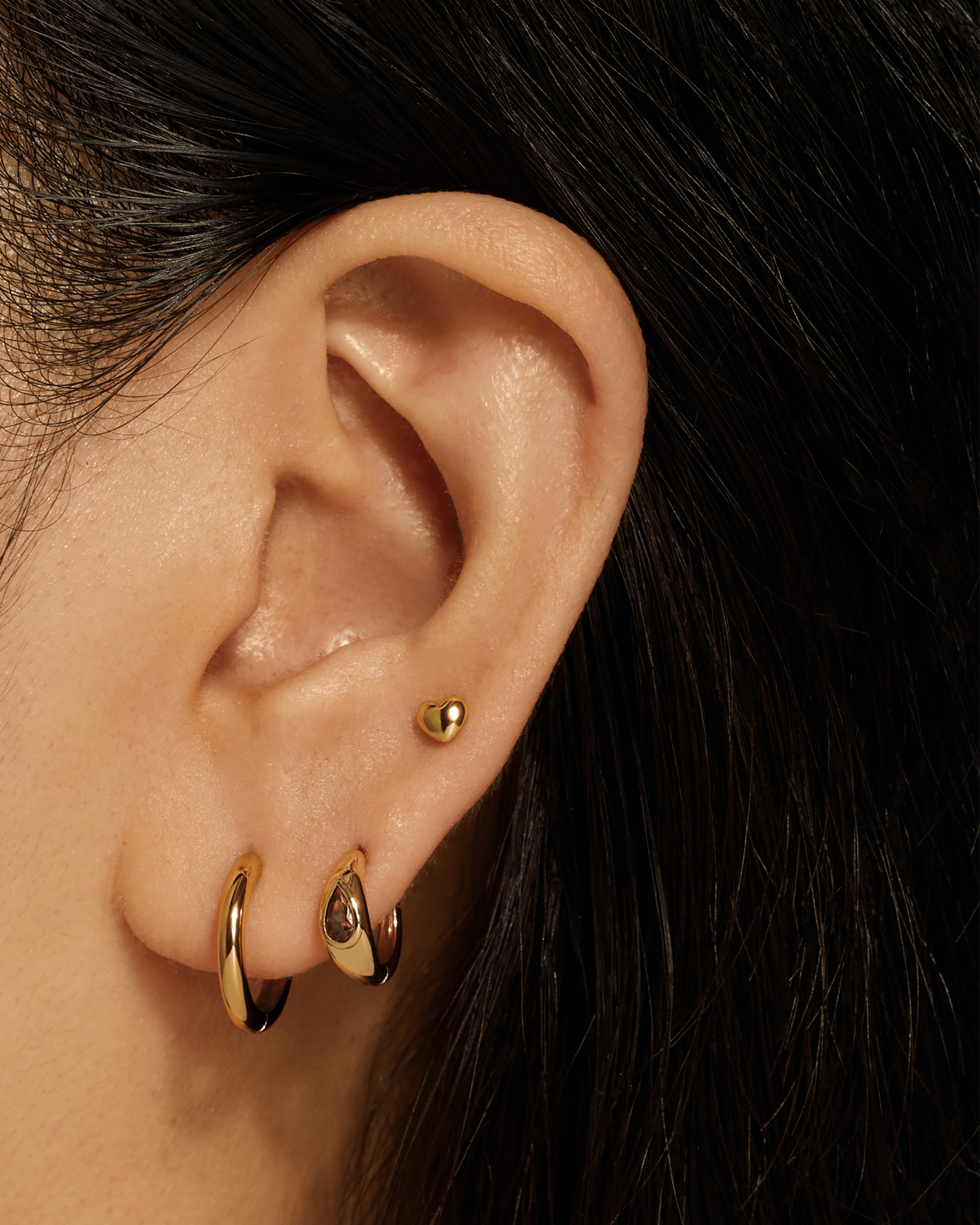 Spinel Tally Pear Huggie Hoops - Box Turtle