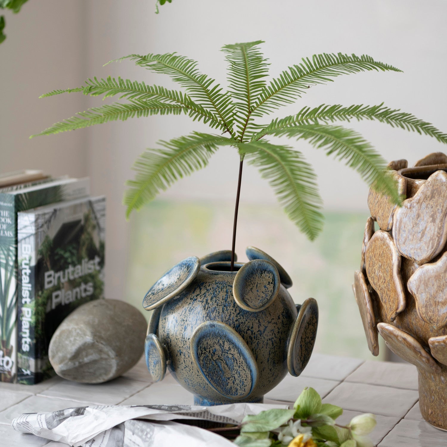 Stoneware Footed 3D Vase - Box Turtle