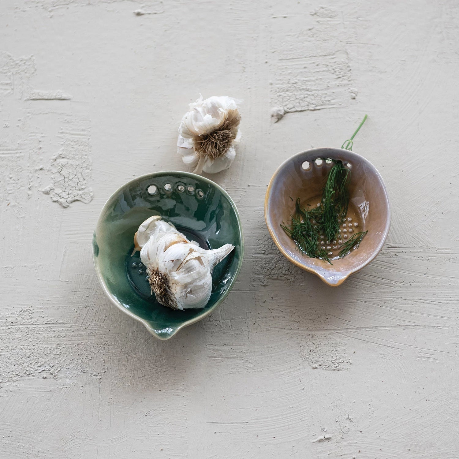 Stoneware Garlic/Ginger Graters - Box Turtle