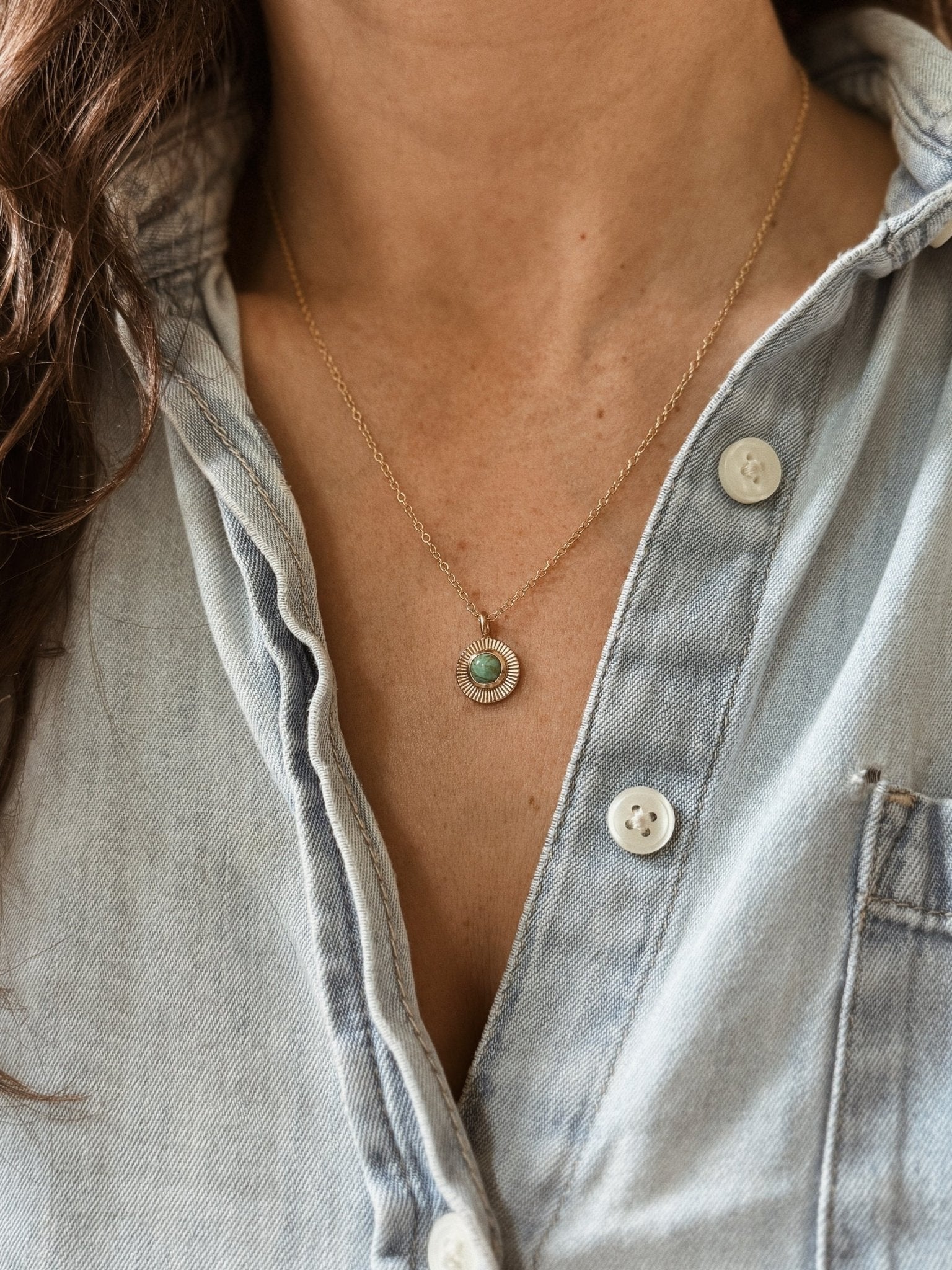 Sunburst Pendant Necklace - Box Turtle