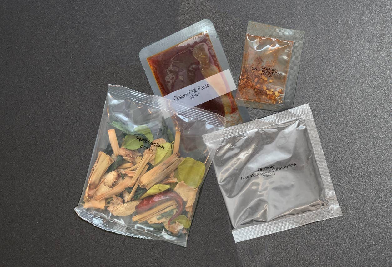 Thai for Two Cooking Kit - Organic Tom Yum Soup - Box Turtle