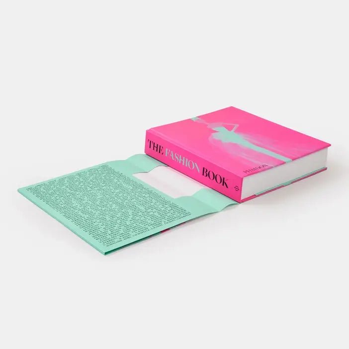 The Fashion Book - Box Turtle