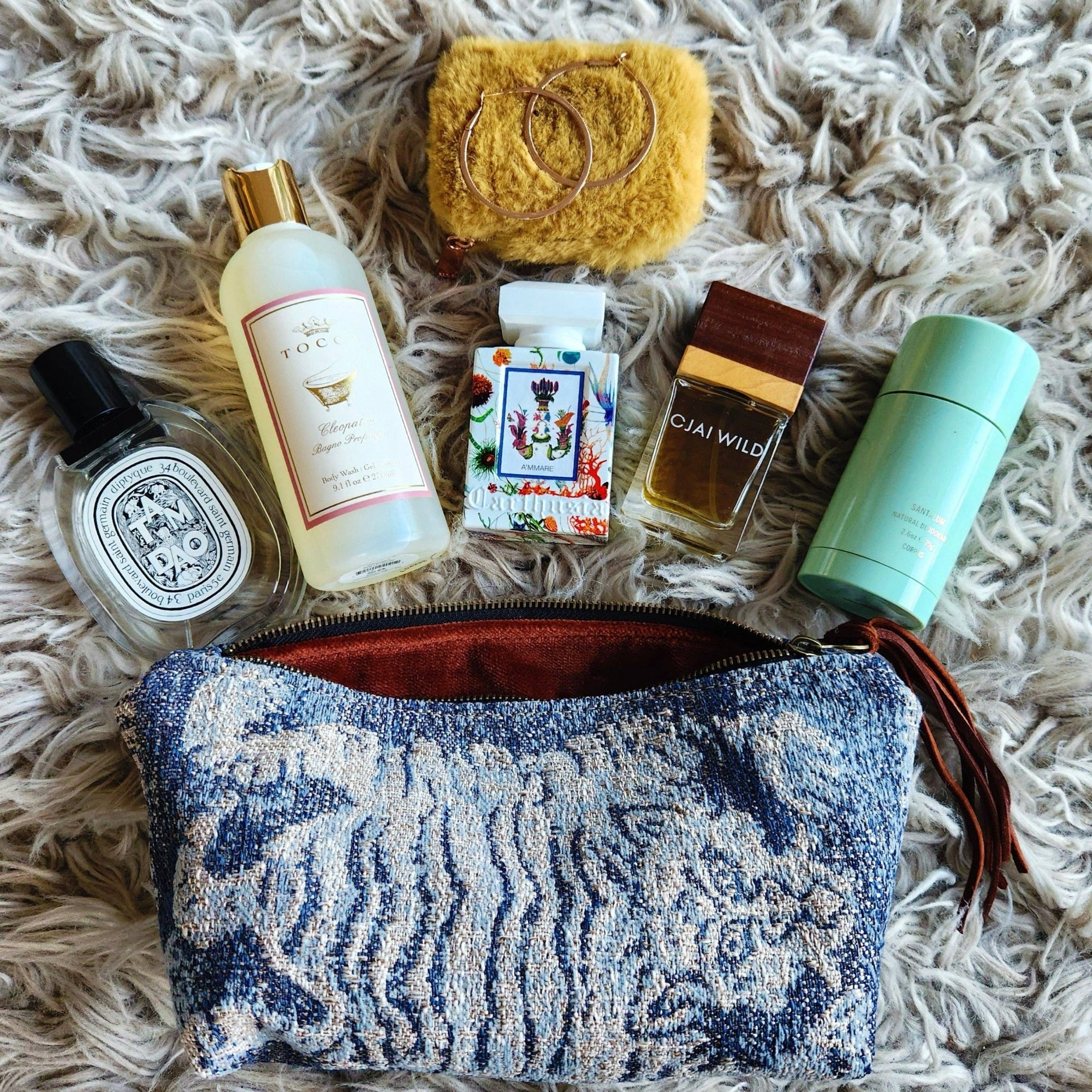 Tiger Pouch Traveler - Box Turtle