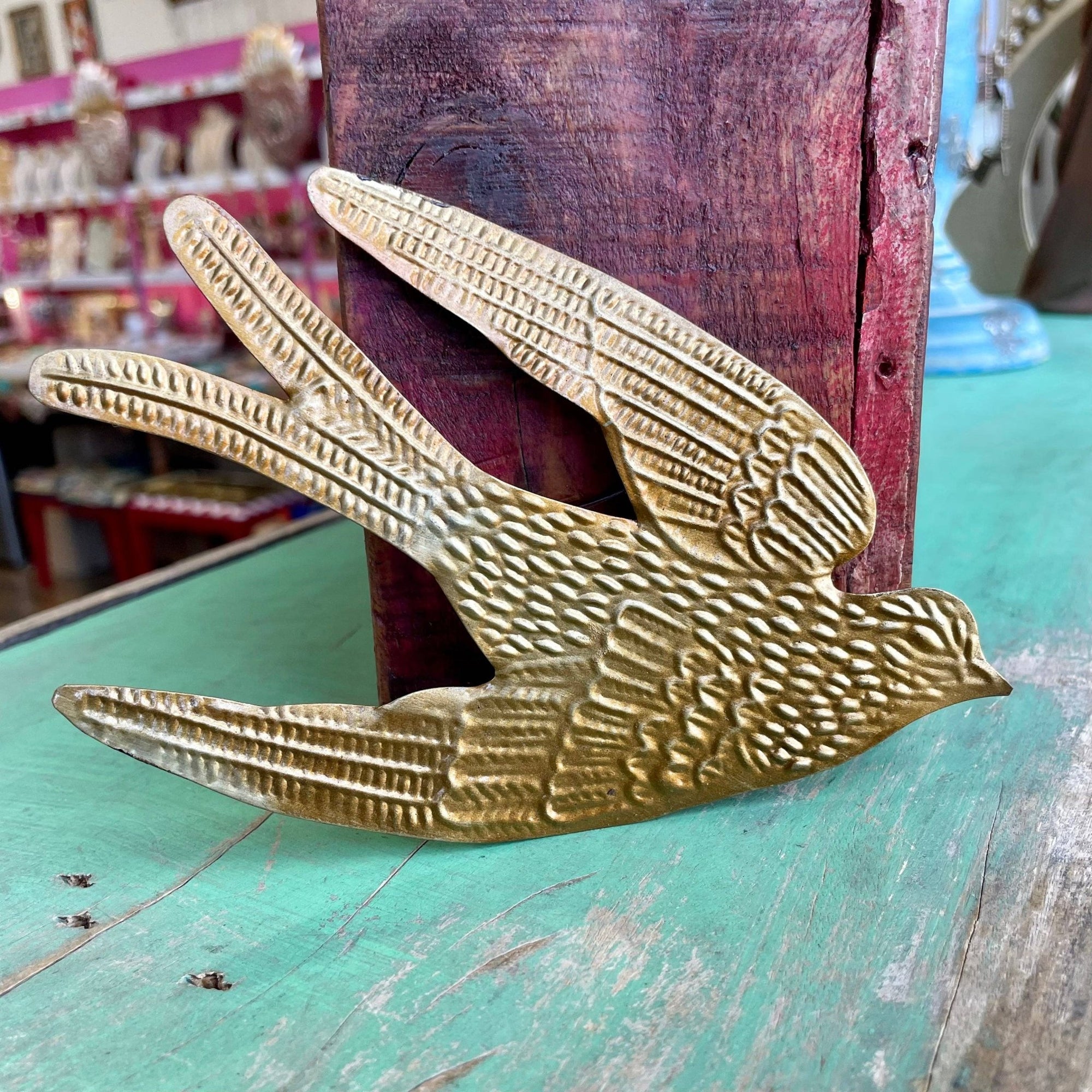 Tin Holy Spirit - Box Turtle