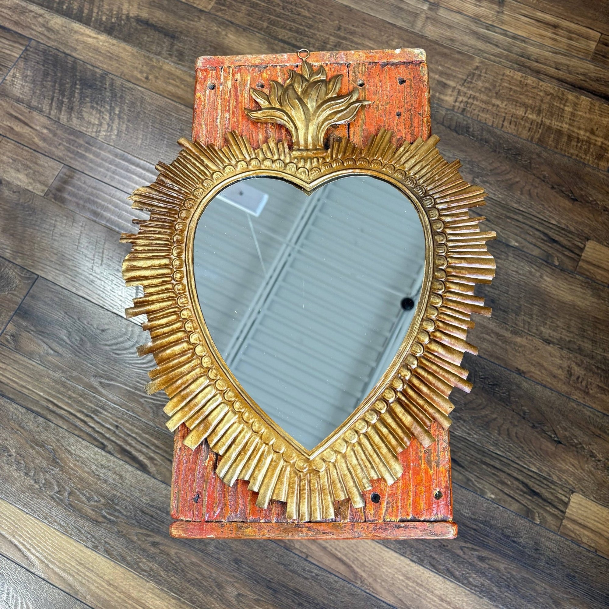 Tin Rounded Rays Sacred Heart Mirror - Box Turtle