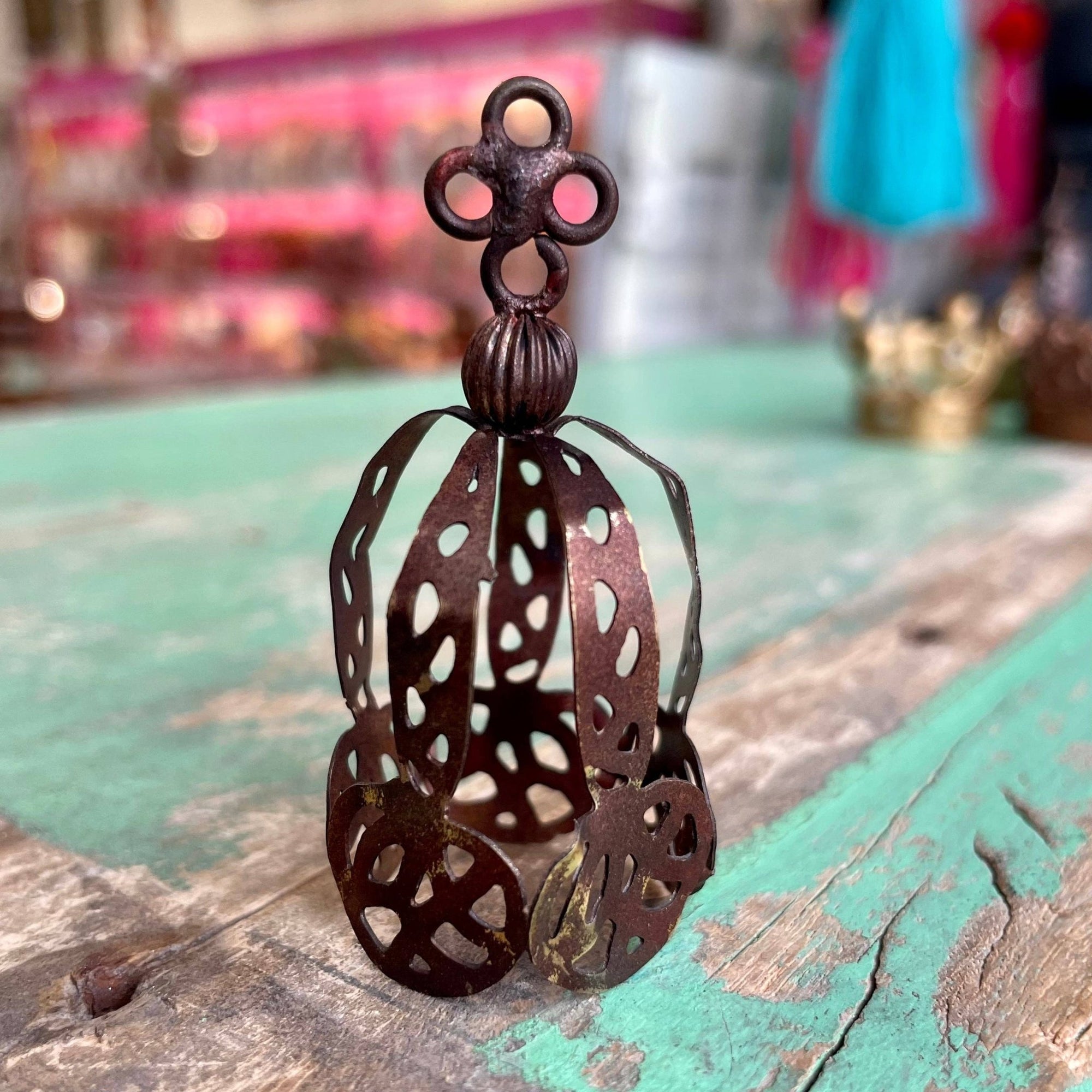 Traditional Clear Mini Crowns - Box Turtle