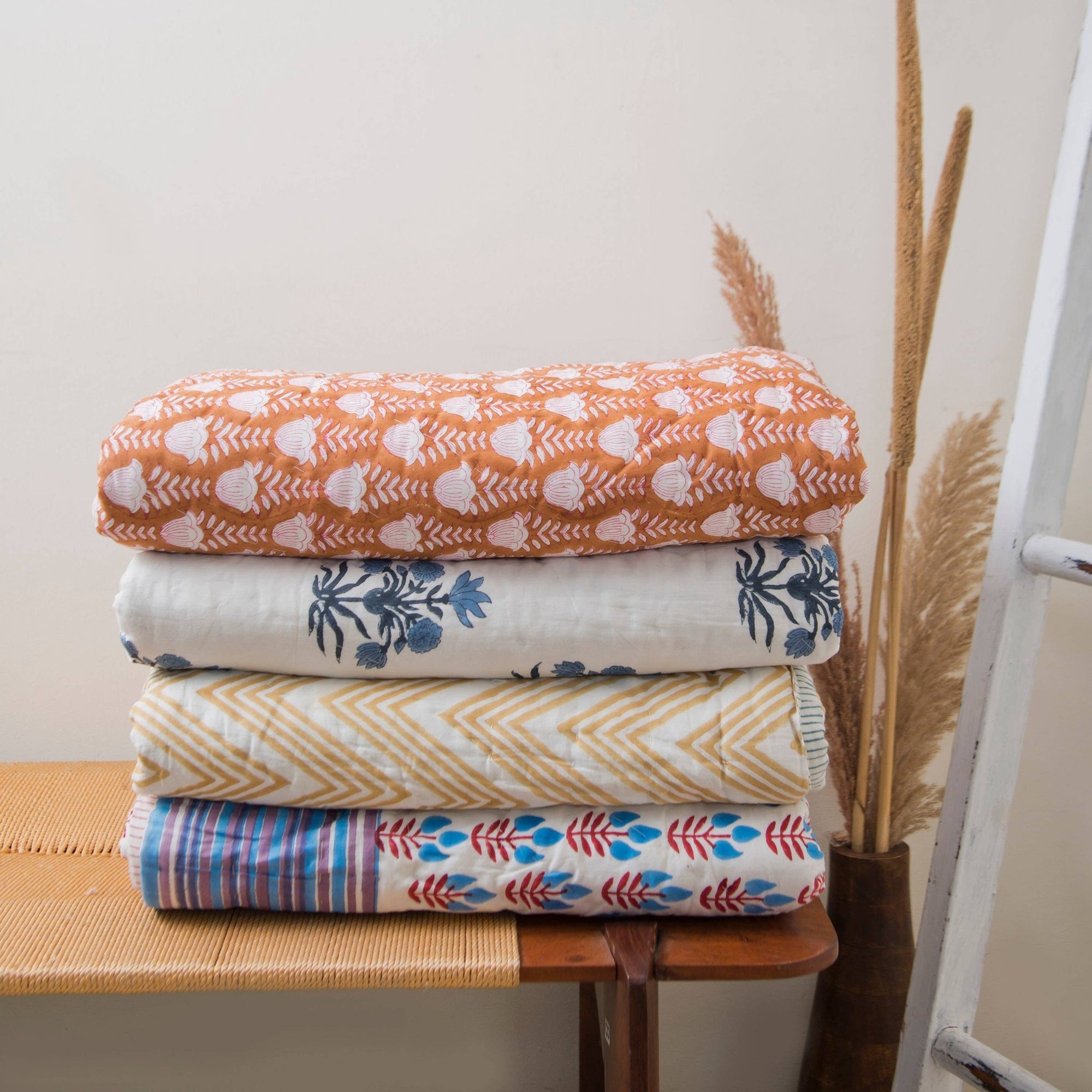 Tulip Cotton Handcrafted Throw - Box Turtle