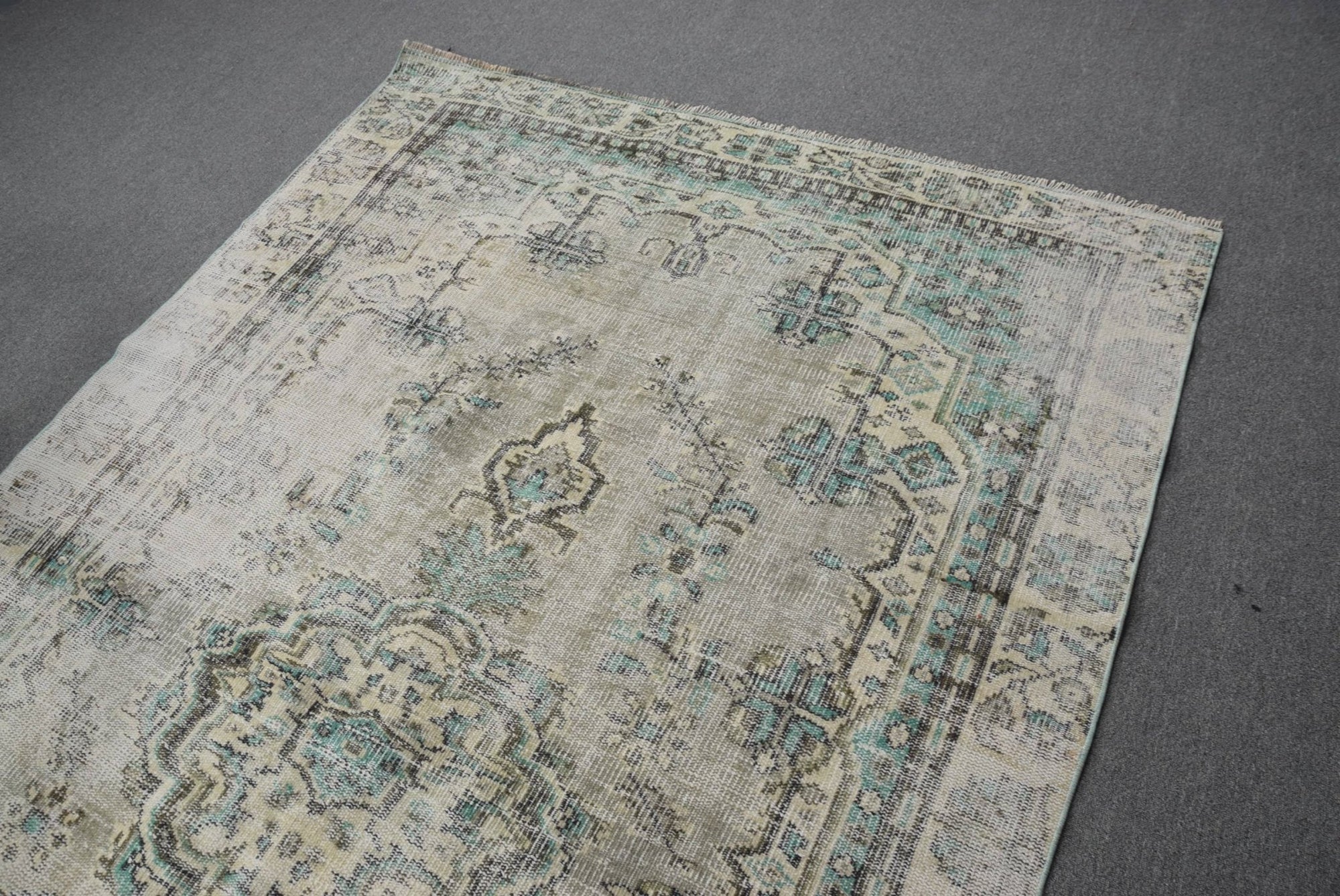 Turkish - Blue Oriental Wool Vintage Rug - Box Turtle