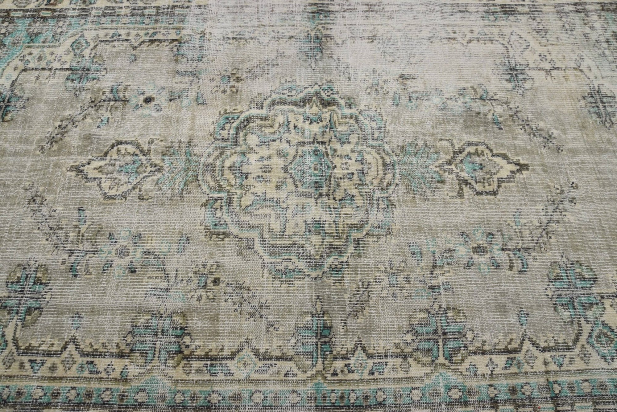 Turkish - Blue Oriental Wool Vintage Rug - Box Turtle
