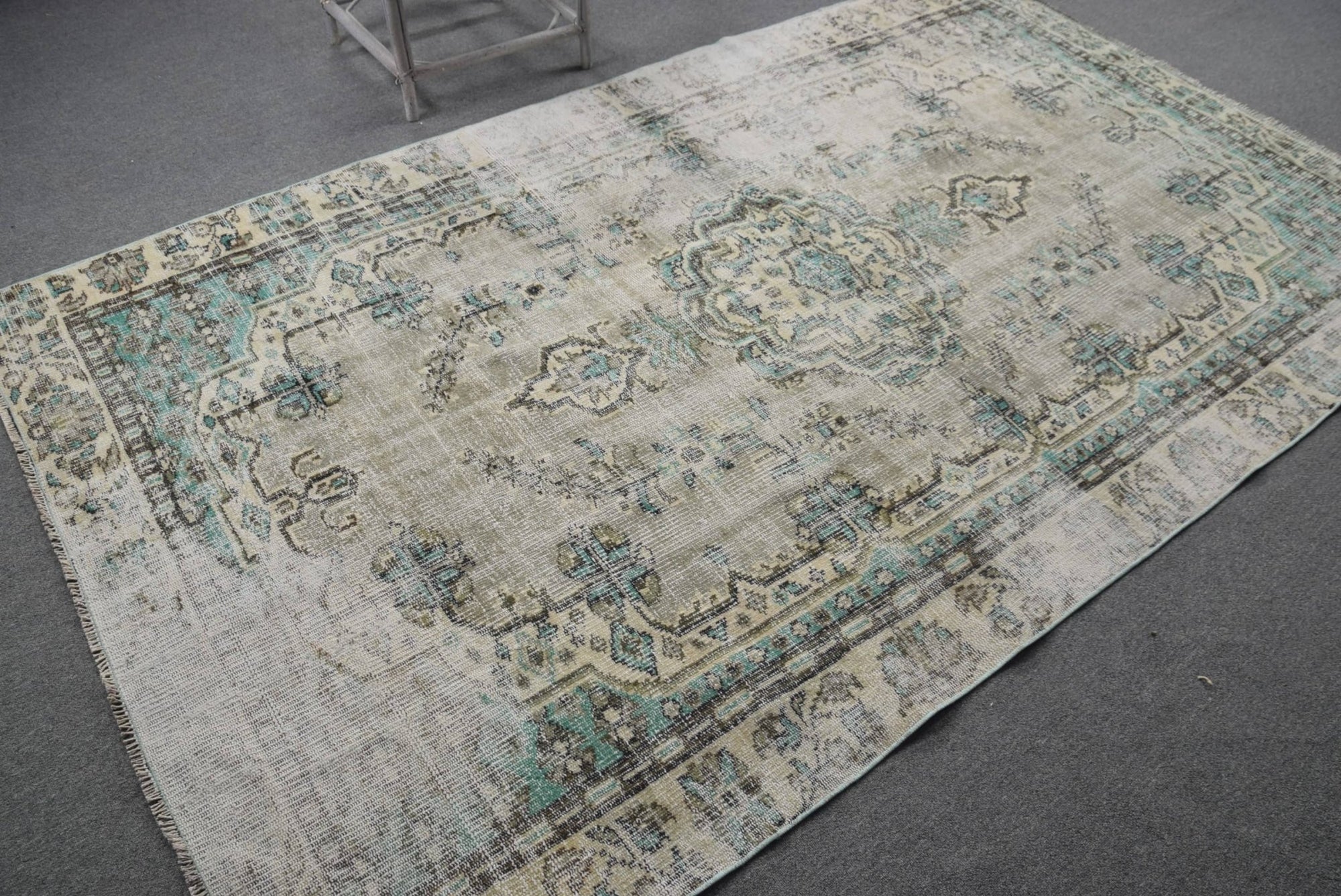 Turkish - Blue Oriental Wool Vintage Rug - Box Turtle