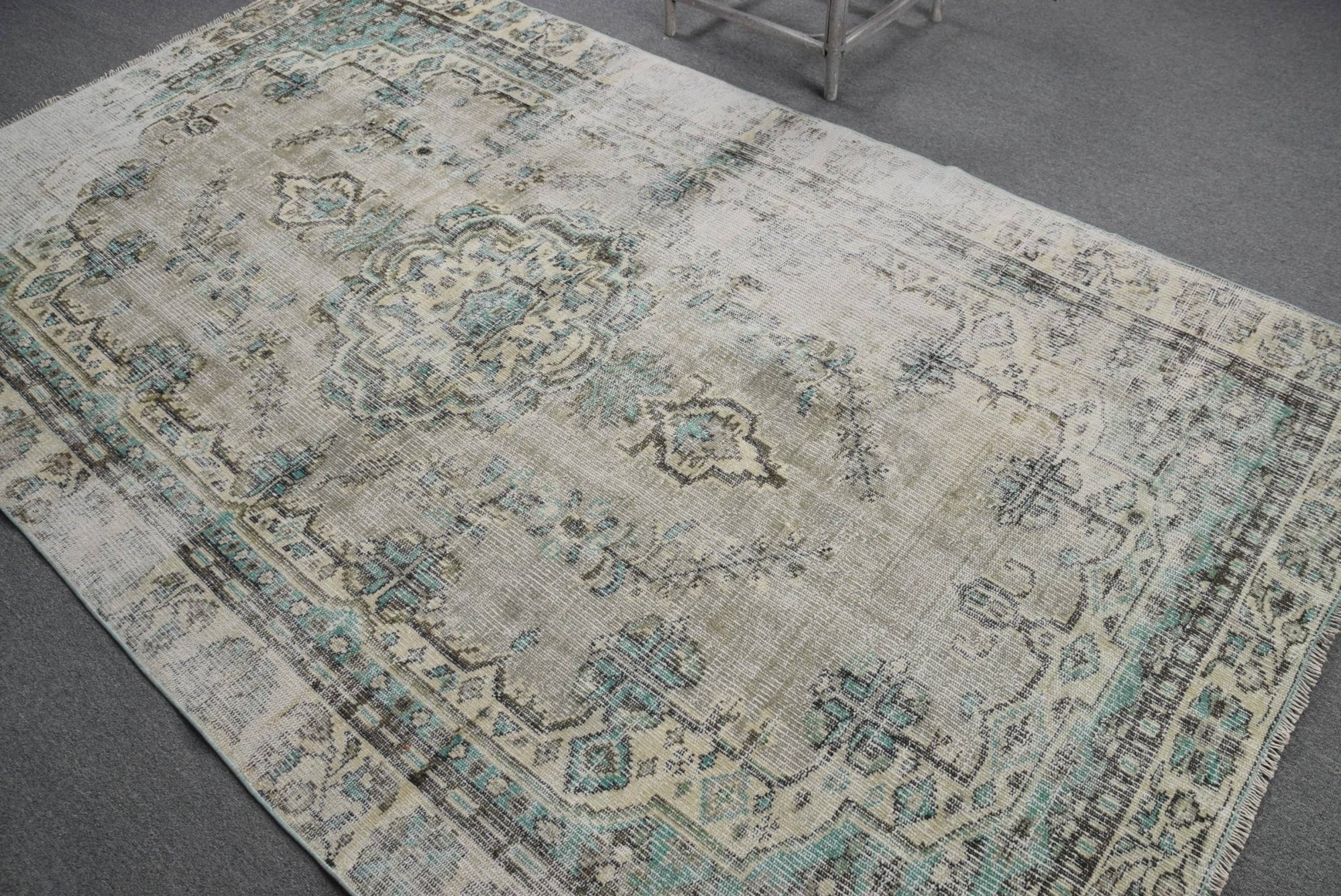 Turkish - Blue Oriental Wool Vintage Rug - Box Turtle