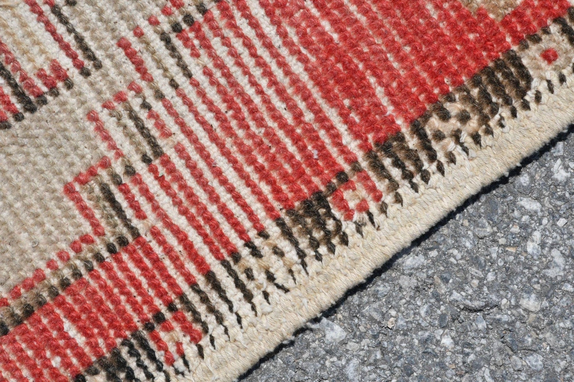 Turkish Red Solid Wool Rug - Box Turtle