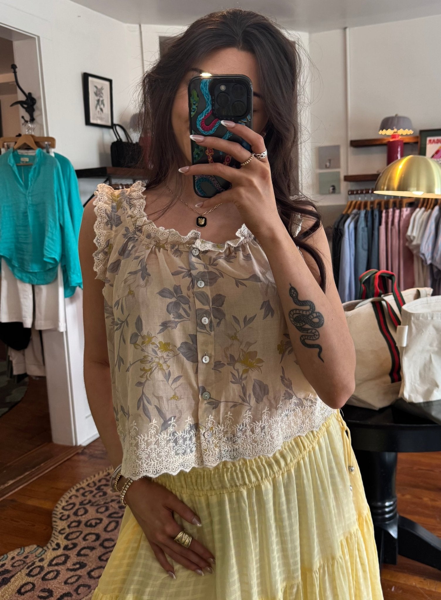 Tuscan Bouquet Ada Top - Box Turtle