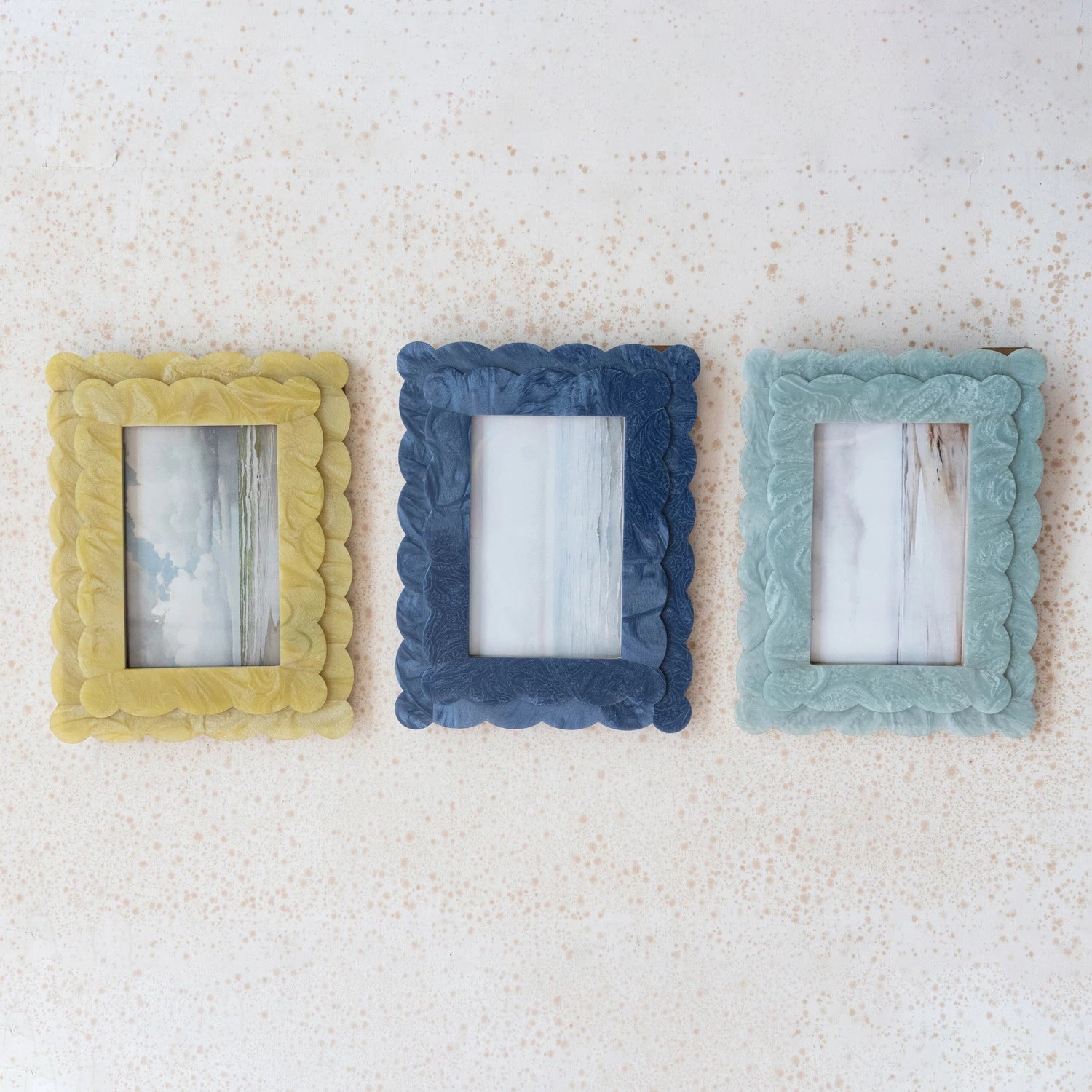 Two Layer Scalloped Frame - Box Turtle