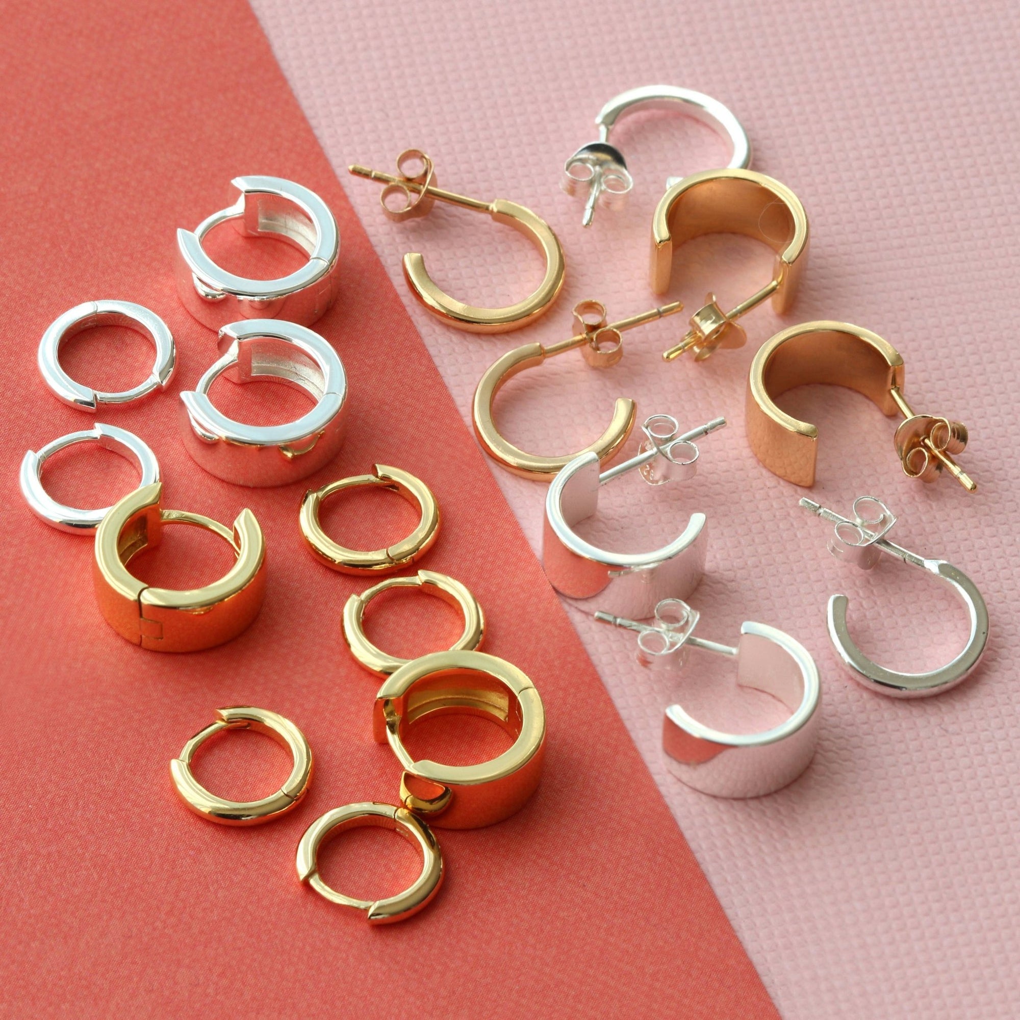 Wide Hinged Huggie Hoop Earrings - Box Turtle