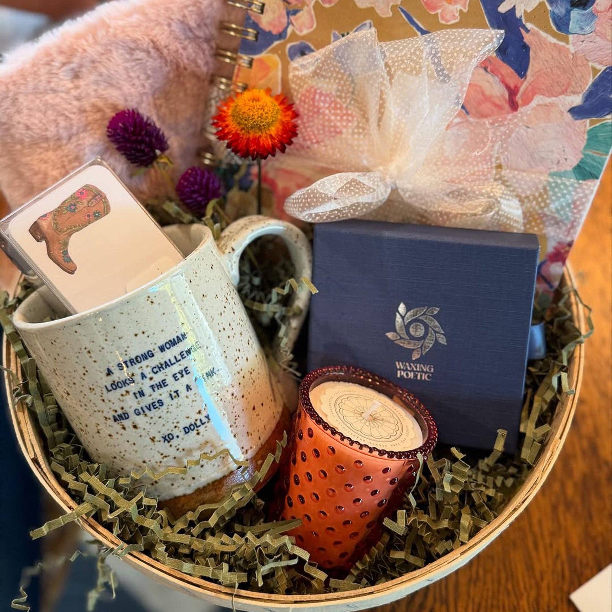 XO Mug - Dolly - Box Turtle