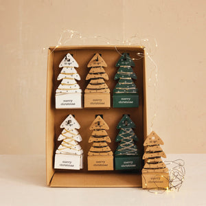 LED String Lights with Tree Shaped Display
