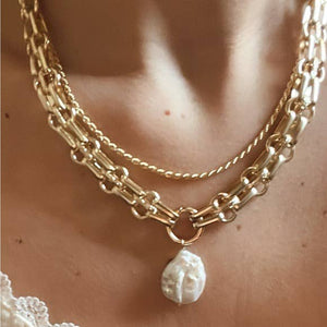 Ovo Pearl Chain Link Necklace