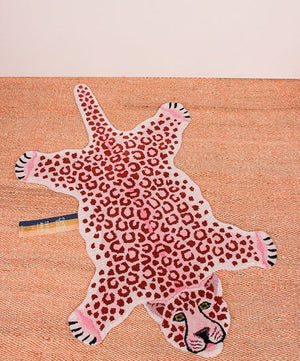 pinky leopard rug