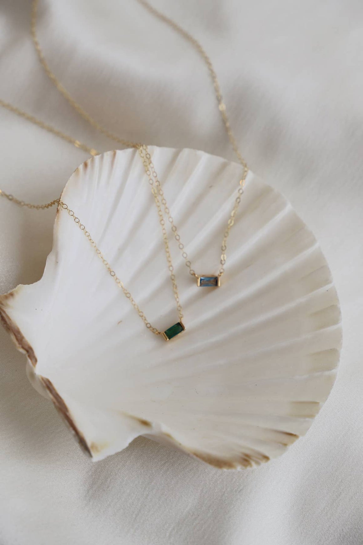 Floating Emerald Baguette Necklace