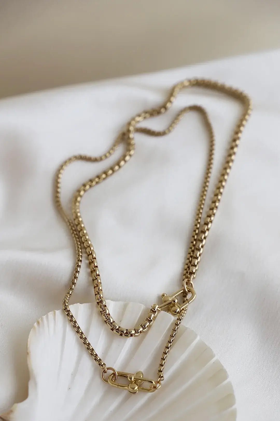 Gold Nova Chain Necklace - Box Turtle