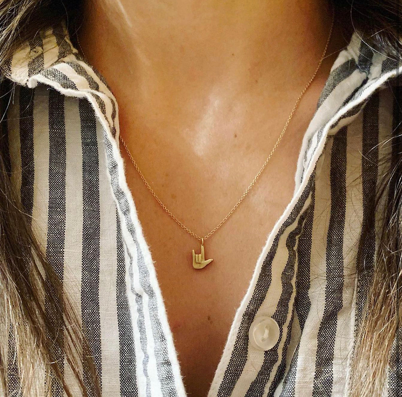 I love you sign necklace hotsell